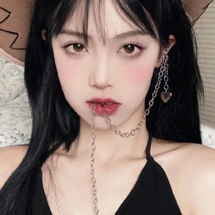 幕后女英雄